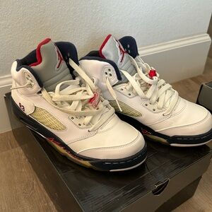 Good condition Jordan 5s